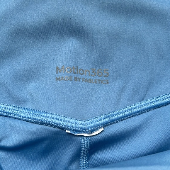 FABLETICS Trinity Motion365® High-Waisted Capri - Picture 10 of 11